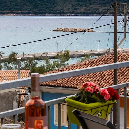 アパート Mediterraneo ヴァシリキ