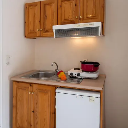 Mediterraneo アパート