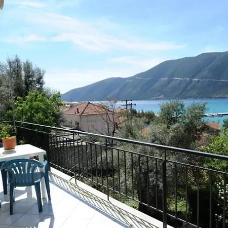 Mediterraneo アパート ヴァシリキ